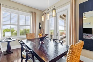 Dining - Spacious Redfish Village Condo with Private Beach Access - Shared Pool,Hot Tub (Santa Rosa Beach)
