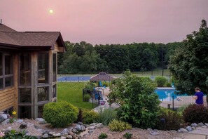 Casa (Multiple Bedrooms) | Parte interna