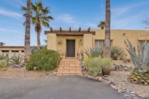 Apartment (2 Bedrooms) | Interior - Peaceful Cave Creek Retreat: Walk to Town & Trails (Cave Creek)