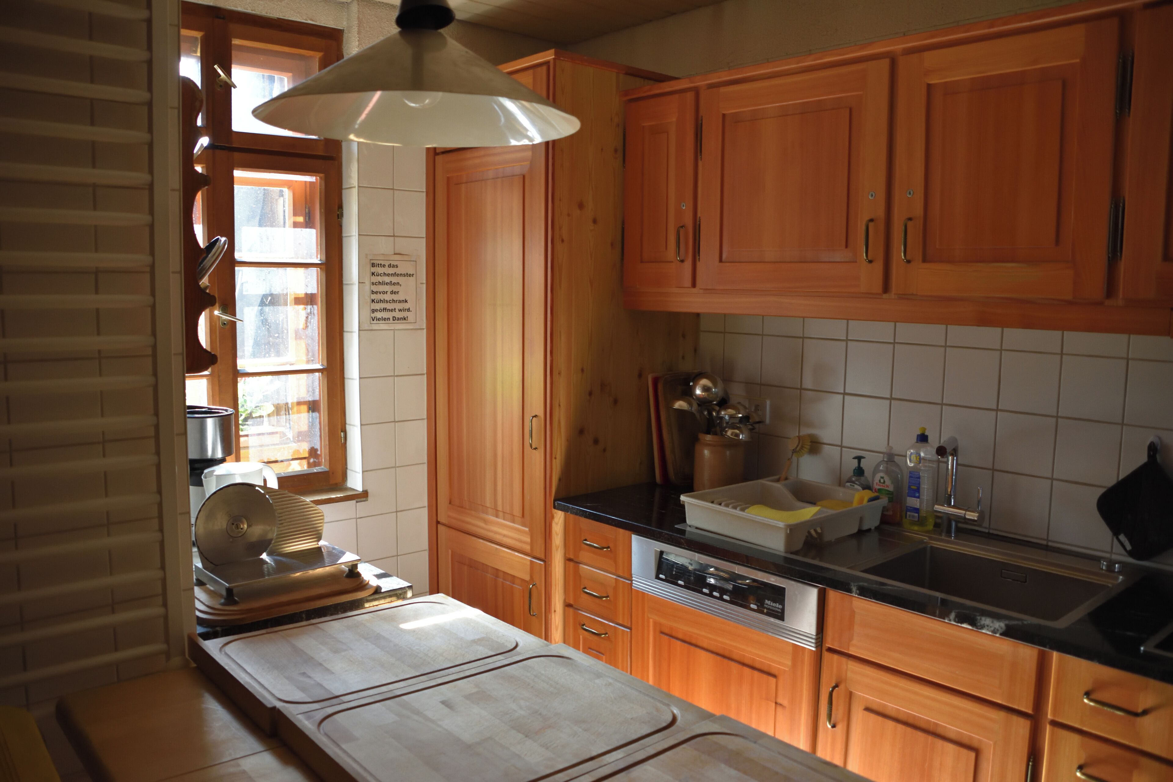 Kühlschrank, Ofen, Herdplatte, Geschirrspüler