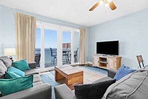 TV, offices - Fantastic beach and lake view condo with shared pools and hot tub (Panama City Beach)