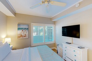 1 bedroom, iron/ironing board, WiFi, bed sheets - 2nd-floor condo near beach with outdoor pool, tennis, balcony, washer&dryer, AC (Santa Rosa Beach)