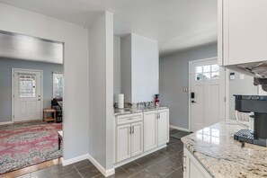 Talo (3 Bedrooms) | Sisätilat