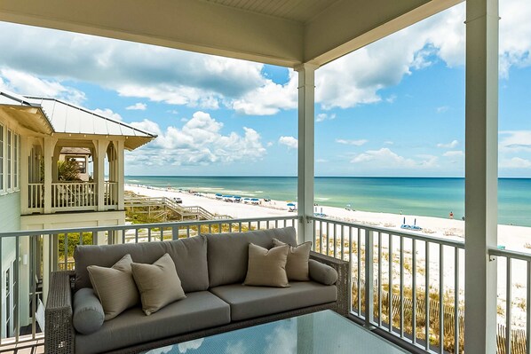 Property grounds - Spacious Gulf-front getaway with beach access, balcony views, a pool, & more (Panama City Beach)
