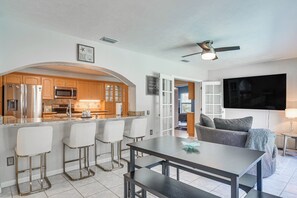 House (3 Bedrooms) | Interior - Poolside Oasis! Family Escape in Safety Harbor (Safety Harbor)