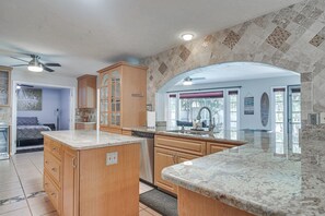 House (3 Bedrooms) | Interior - Poolside Oasis! Family Escape in Safety Harbor (Safety Harbor)