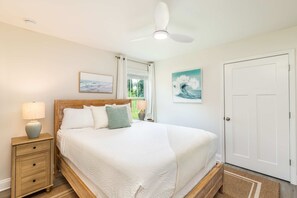 3 bedrooms, desk, iron/ironing board, travel cot - Gorgeous coastal home with plenty of space, close to beach and Pet friendly (Navarre)