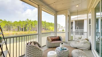 Apartment (4 Bedrooms) | Front of property