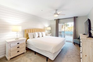 2 bedrooms, iron/ironing board, WiFi, bed sheets - Updated 1st-floor condo with large private balcony, pool, grills, firepit, & gym (Miramar Beach)