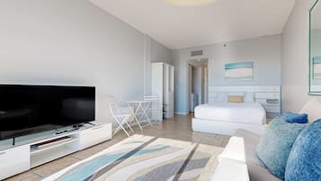 Bügeleisen/Bügelbrett, WLAN, Bettwäsche