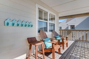 Property grounds - Cozy Waterfront Condo with a Shared Pool – Your Perfect Escape Awaits (Pensacola Beach)