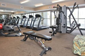 Fitness facility - Spacious 18th-floor condo with furnished balcony, shared heated pool, gym, & more (Miramar Beach)