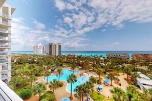 Pool - Idyllic beach getaway w/ gulf views & swimming pool - beach access (Destin)