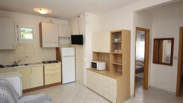 Apartment, 2 Schlafzimmer, Terrasse, Gartenblick | Innenbereich