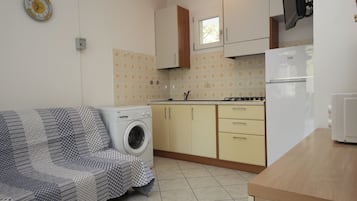 Apartment, 2 Schlafzimmer, Terrasse, Gartenblick | Innenbereich