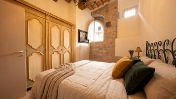 1 chambre, bureau, Wi-Fi gratuit, draps fournis