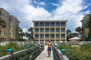 Exterior - Elegant condo with 2 community pools, hot tub, & beach access across the road (Seacrest)