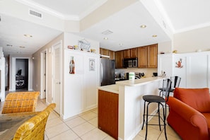 TV, DVD player, offices - Stunning Florida getaway with Gulf view, pools, & central location (Panama City Beach)