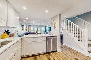 Fridge, microwave, oven, stovetop - Oceanfront Townhouse w/ Ocean Views, High-Speed WiFi, Washer/Dryer, & Central AC (Panama City Beach)