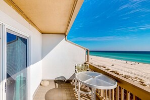 Property grounds - 3rd-floor beachfront condo with Gulf views, outdoor pool, balconies, W/D, & AC (Panama City Beach)