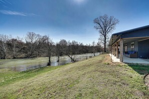 Interior - Cossatot River Retreat: Home w/ Fire Pit & Grill (Gillham)