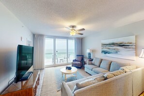 TV, offices - Gulf-front condo with 4 pools, movie theatre, game room, 3 hot tubs, tennis, W/D (Panama City Beach)