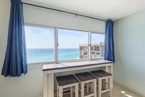 Interior - Gorgeous beachfront condo, shared pool and beach access (Panama City Beach)