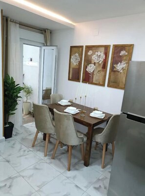 Imagen sin descripción, 4 de 19, botón