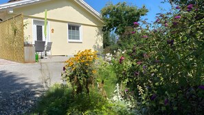 Unclassified image, 5 of 37, button - Pfoten und Berge Oberreute (Oberreute)