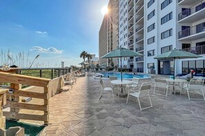 Pool - Emerald Towers 0203 (Destin)