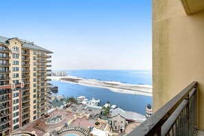Property grounds - Emerald Grande 1023 (Destin)