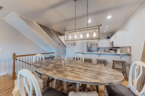 Dining - Three-level home with two kitchens, two decks, lanai, pool & ocean view (Santa Rosa Beach)