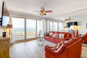TV, DVD player, offices - Sterling Shores 918 (Destin)