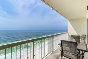 Property grounds - Eclectic gulf front condo with free WiFI, two pools, hot tub, & easy beach access (Panama City Beach)
