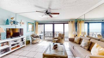 TV, DVD player, offices