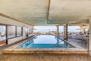 Pool - Coastal Gem w/ Beach & Pool Access, Oceanfront Views from Balcony, and Netflix (Panama City Beach)