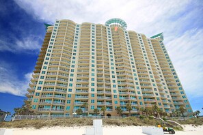 Exterior - Tranquil escape in oceanfront complex near Pier Park with hot tub, pool & AC (Panama City Beach)