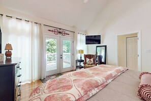 Interior - Mountain Home Dog-friendly Getaway (Cashiers)