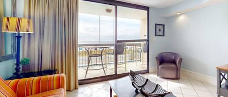 Fernseher, DVD-Player, Arbeitsbereiche