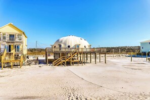 Exterior - Unique waterfront home with wraparound deck and private grill - free WiFi (Cape San Blas)