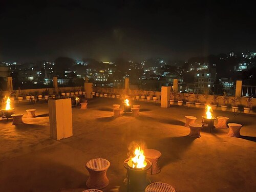 Niree -06- - 2BHK Private Apartment - Free Parking