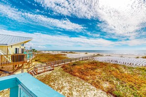 Property grounds - Gulf-front home with WiFi, private beach boardwalk & views - dog-friendly (Port St. Joe)