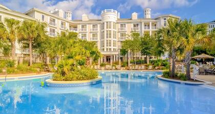 Pleasant studio at The Baytowne Wharf w/ shared pool, hot tub, shopping, & events
