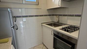 Appartamento, 2 camere da letto, patio, vista giardino | Interni