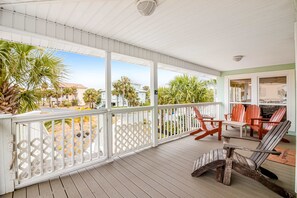 Terrace/patio - Gorgeous Private Pool Home Across from Beach | Private Dock (Navarre Beach)