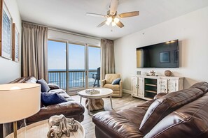 TV, offices - Beachfront resort condo with Gulf view, pools & gym - walk to Pier Park (Panama City Beach)