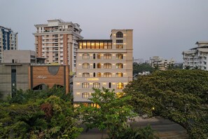 Exterior - Grandala Suites - A Boutique Hotel  (Kanayannur)