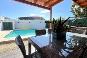 Pool - Acogedora Villa en Punta Cana (Punta Cana)