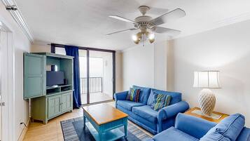 TV, DVD player, offices