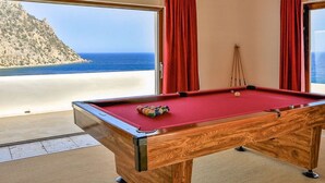 Spielezimmer